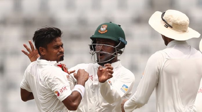তাইজুলের বলেই আউট দুই ওপেনার