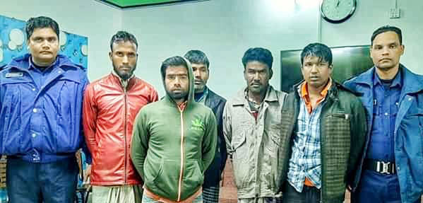 কুড়িগ্রামে পৃথক অভিযানে ১৯ জন আটক; রৌমারীতে হিরোইন ও ইয়াবা উদ্ধার