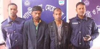 মেহেরপুরে ৪২৬ বোতল ফেনসিডিলসহ মাদক কারবারি আটক