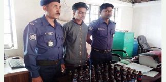 যশোরে ৫১ বোতল ফেন্সিডিলসহ মাদক কারবারি আটক