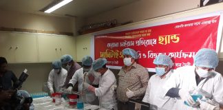 করোনা প্রতিরোধে প্রধানমন্ত্রীর প্রত্যক্ষ তত্ত্বাবধান চাই : রাশেদ খান মেনন