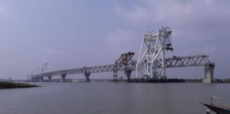 কাল পদ্মা সেতুর ৩১তম স্প্যান বসানো হবে