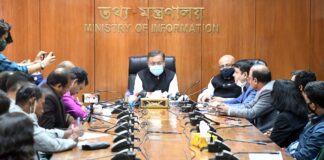 বিএনপি’র মুখে নিরাপত্তাহীনতার কথায় জনগণ আতঙ্কিত হয় : তথ্যমন্ত্রী