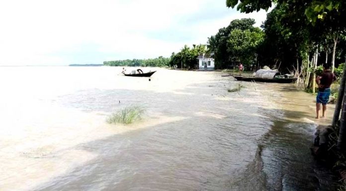 বিপৎসীমা অতিক্রম করতে পারে পদ্মা ও যমুনা নদীর পানি