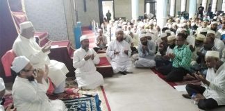 গ্রেনেড হামলায় শহিদদের স্মরণে বায়তুল মোকাররম মসজিদে দোয়া অনুষ্ঠিত
