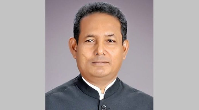 কুমিল্লায় আওয়ামীলীগ নেতার বিতর্কিত বক্তব্যের ভিডিও ভাইরাল